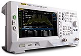 DSA875-TG Анализатор спектра с опцией трекинг-генератора